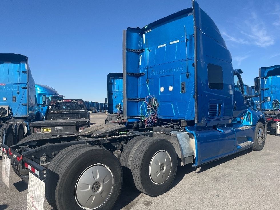 Sleeper Tractor-Heavy Duty Tractors-International-2020-LT625-El Paso-TX-775,031\n\t\tmiles-$ 28,000 - Image 7