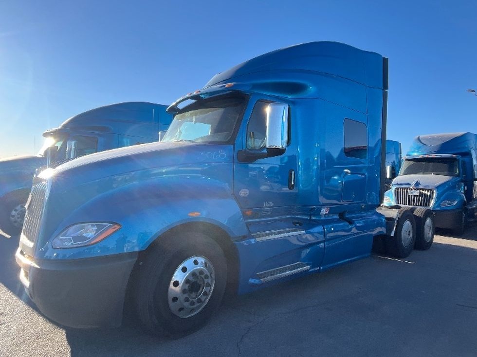 Sleeper Tractor-Heavy Duty Tractors-International-2020-LT625-El Paso-TX-775,114\n\t\tmiles-$ 28,000 - Image 3
