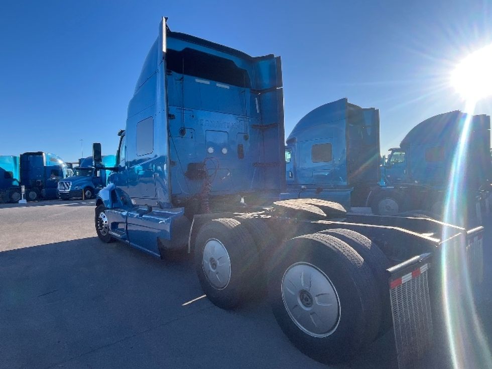 Sleeper Tractor-Heavy Duty Tractors-International-2020-LT625-El Paso-TX-775,114\n\t\tmiles-$ 28,000 - Image 5