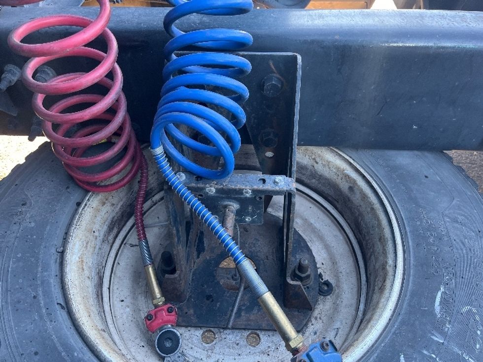 Sleeper Tractor-Heavy Duty Tractors-International-2020-LT625-El Paso-TX-775,204\n\t\tmiles-$ 28,000 - Image 23