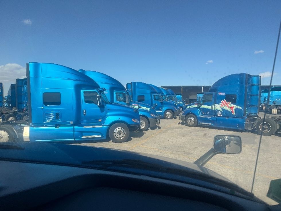 Sleeper Tractor-Heavy Duty Tractors-International-2020-LT625-El Paso-TX-775,510\n\t\tmiles-$ 28,000 - Image 14