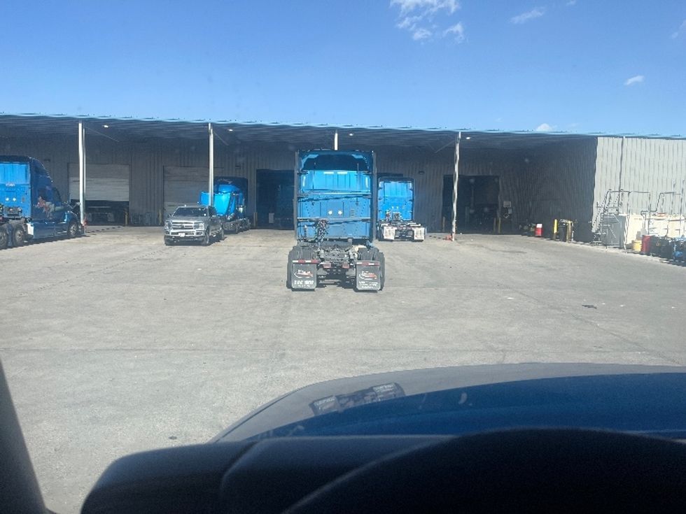 Sleeper Tractor-Heavy Duty Tractors-International-2020-LT625-El Paso-TX-775,694\n\t\tmiles-$ 28,000 - Image 11