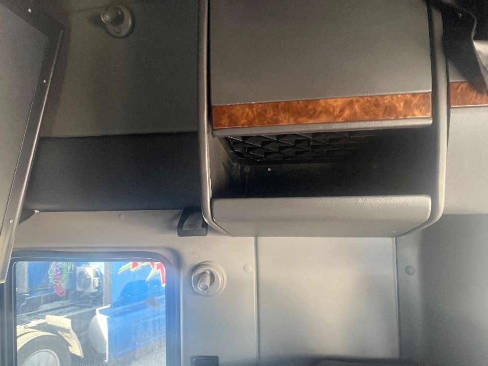 Sleeper Tractor-Heavy Duty Tractors-International-2020-LT625-El Paso-TX-775,694\n\t\tmiles-$ 28,000 - Image 18