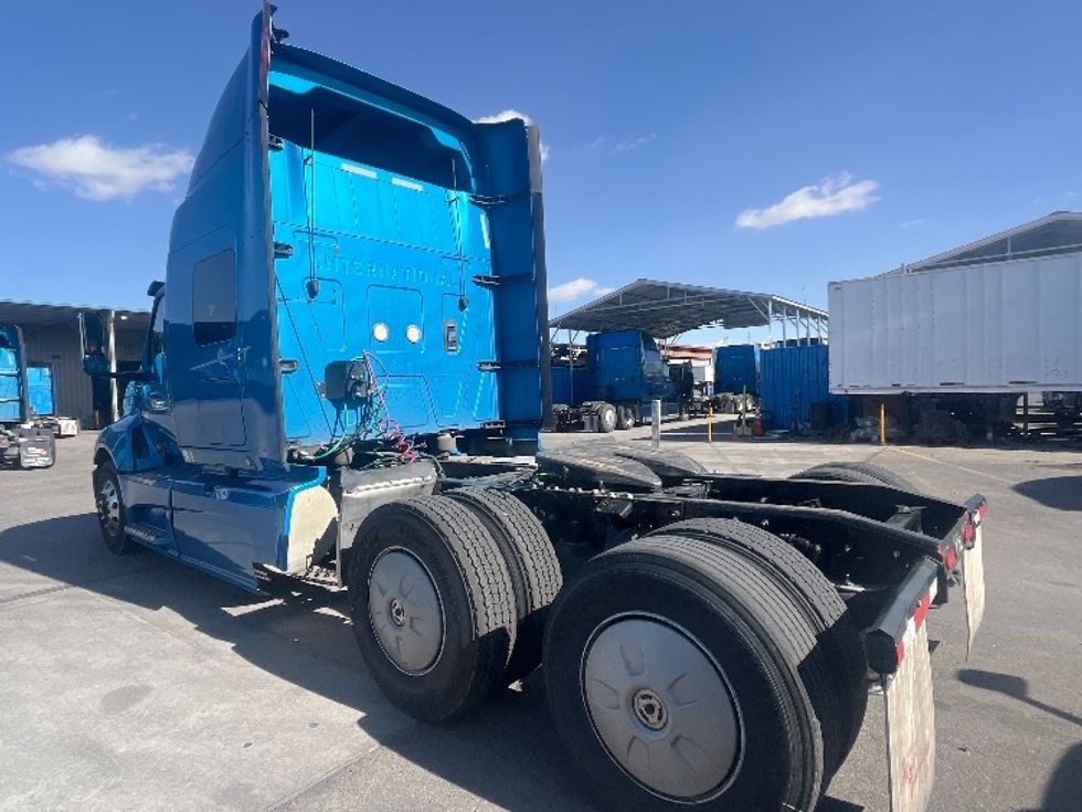 Sleeper Tractor-Heavy Duty Tractors-International-2020-LT625-El Paso-TX-775,694\n\t\tmiles-$ 28,000 - Image 5
