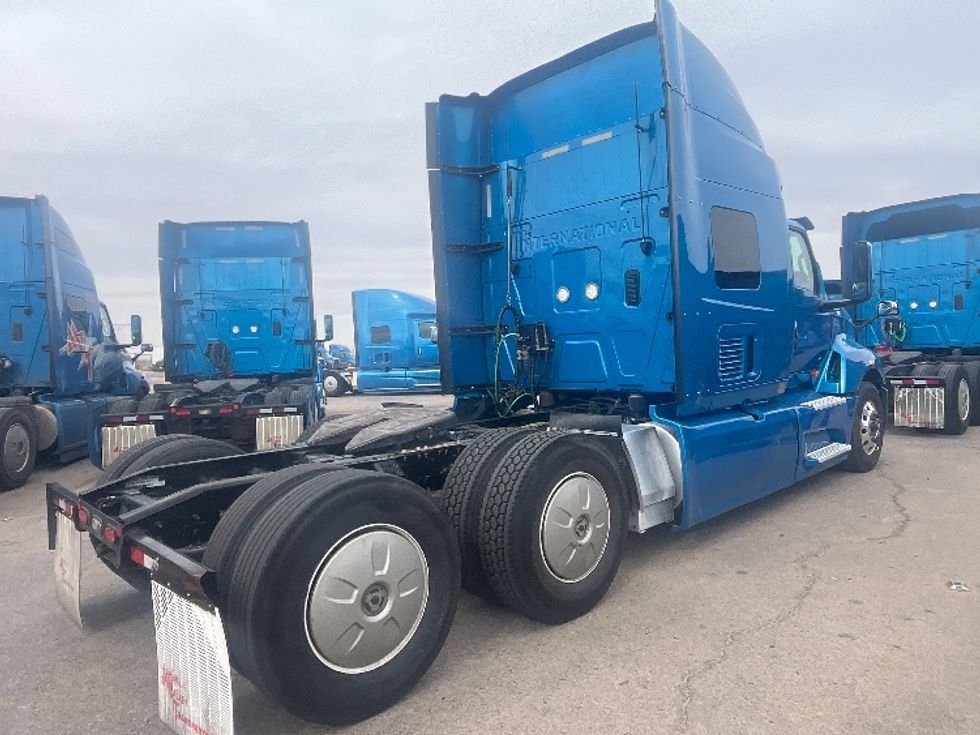 Sleeper Tractor-Heavy Duty Tractors-International-2020-LT625-El Paso-TX-775,766\n\t\tmiles-$ 28,000 - Image 7