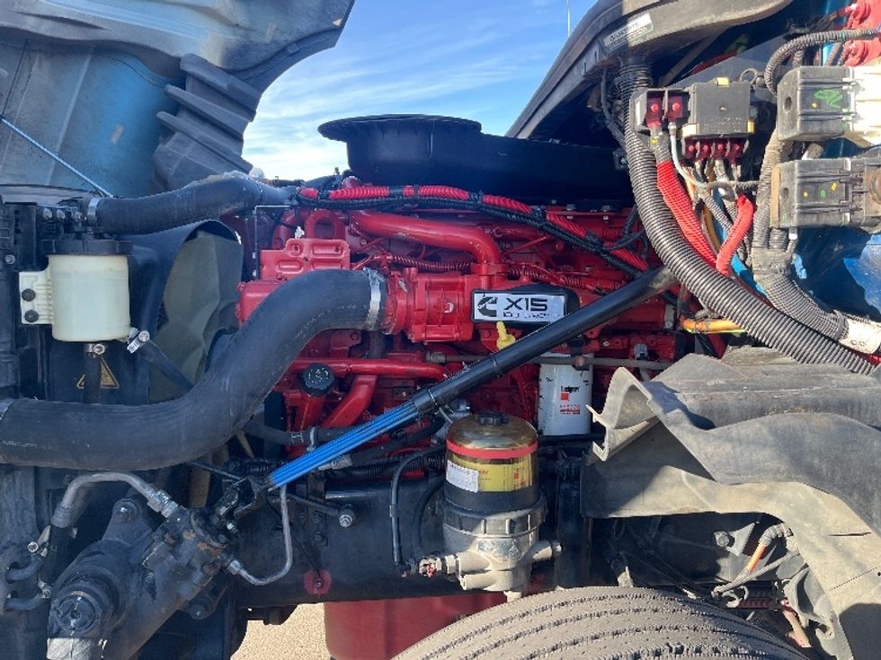 Sleeper Tractor-Heavy Duty Tractors-International-2020-LT625-El Paso-TX-776,074\n\t\tmiles-$ 28,000 - Image 21