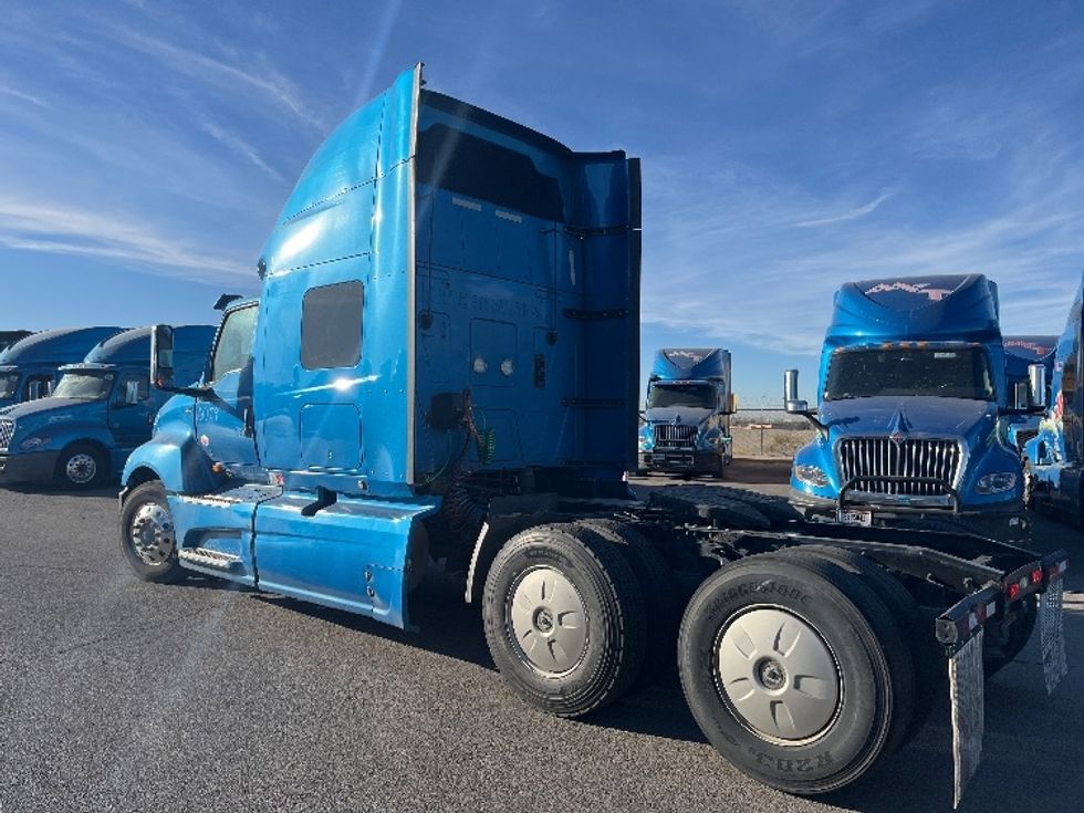 Sleeper Tractor-Heavy Duty Tractors-International-2020-LT625-El Paso-TX-776,074\n\t\tmiles-$ 28,000 - Image 5
