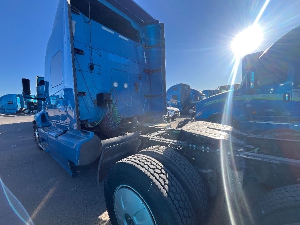 Sleeper Tractor-Heavy Duty Tractors-International-2020-LT625-El Paso-TX-776,590\n\t\tmiles-$ 28,000 - Image 5