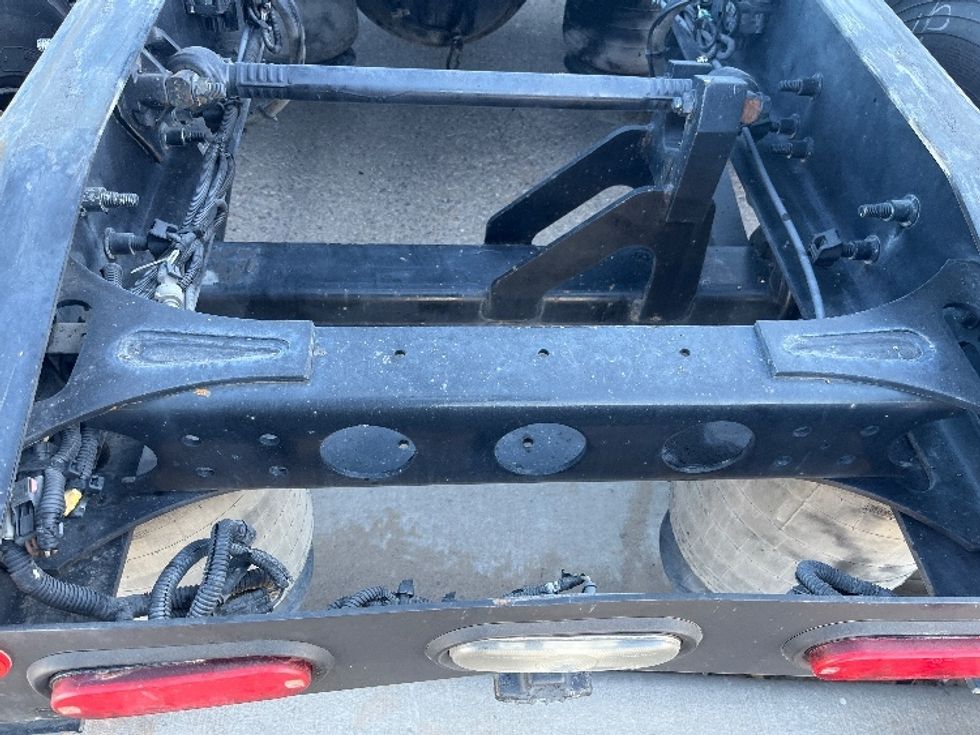 Sleeper Tractor-Heavy Duty Tractors-International-2020-LT625-El Paso-TX-776,590\n\t\tmiles-$ 28,000 - Image 6