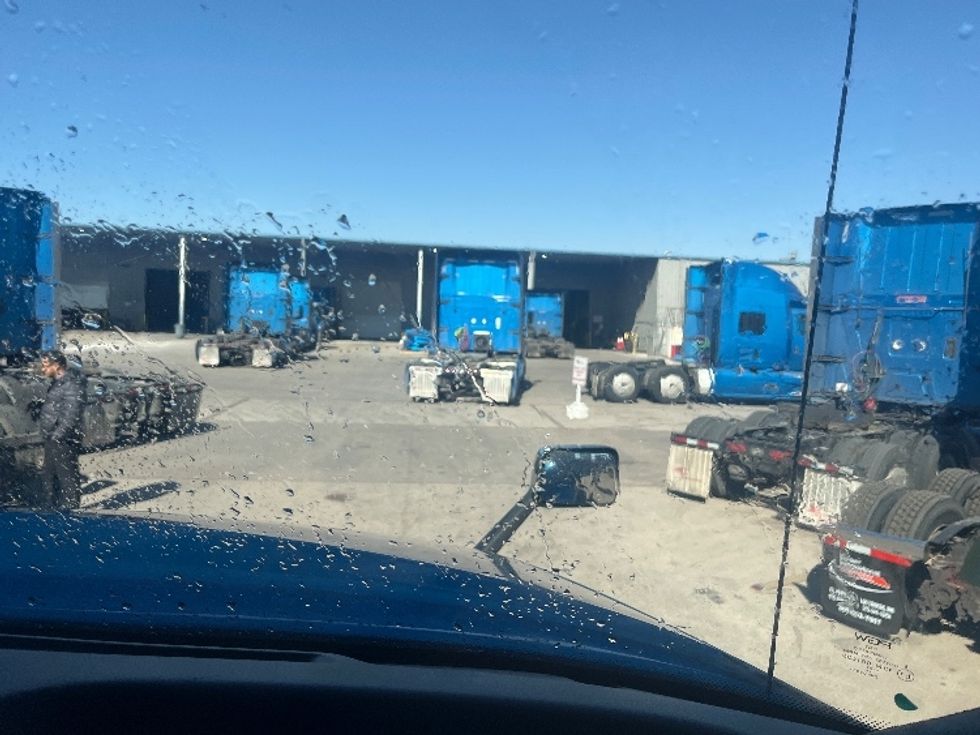 Sleeper Tractor-Heavy Duty Tractors-International-2020-LT625-El Paso-TX-776,744\n\t\tmiles-$ 28,000 - Image 14