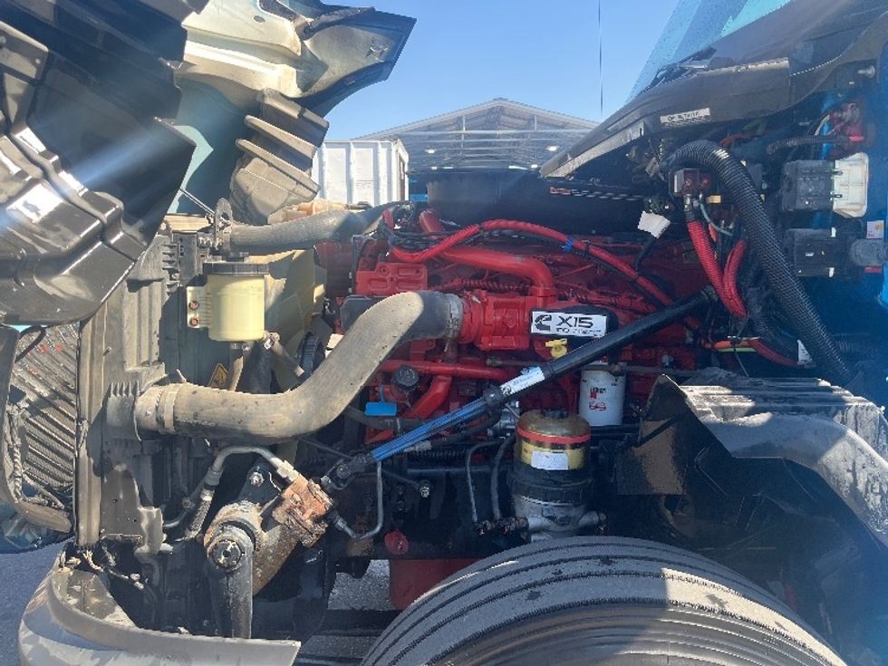 Sleeper Tractor-Heavy Duty Tractors-International-2020-LT625-El Paso-TX-776,744\n\t\tmiles-$ 28,000 - Image 21