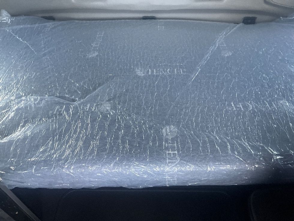 Sleeper Tractor-Heavy Duty Tractors-International-2020-LT625-El Paso-TX-776,919\n\t\tmiles-$ 28,000 - Image 17