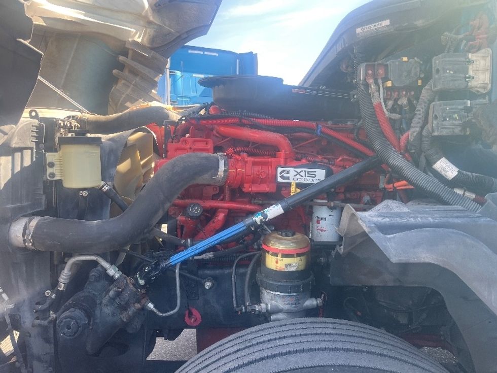 Sleeper Tractor-Heavy Duty Tractors-International-2020-LT625-El Paso-TX-776,919\n\t\tmiles-$ 28,000 - Image 21