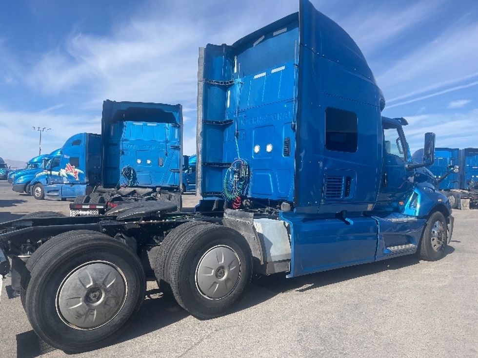 Sleeper Tractor-Heavy Duty Tractors-International-2020-LT625-El Paso-TX-776,919\n\t\tmiles-$ 28,000 - Image 7
