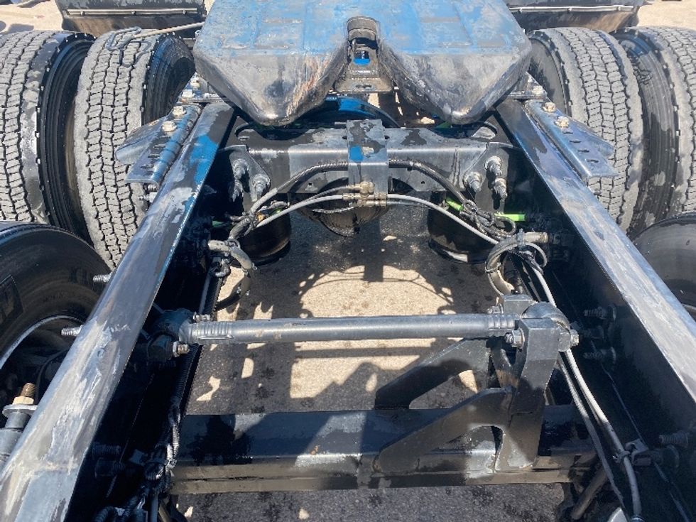 Sleeper Tractor-Heavy Duty Tractors-International-2020-LT625-El Paso-TX-777,278\n\t\tmiles-$ 28,000 - Image 6