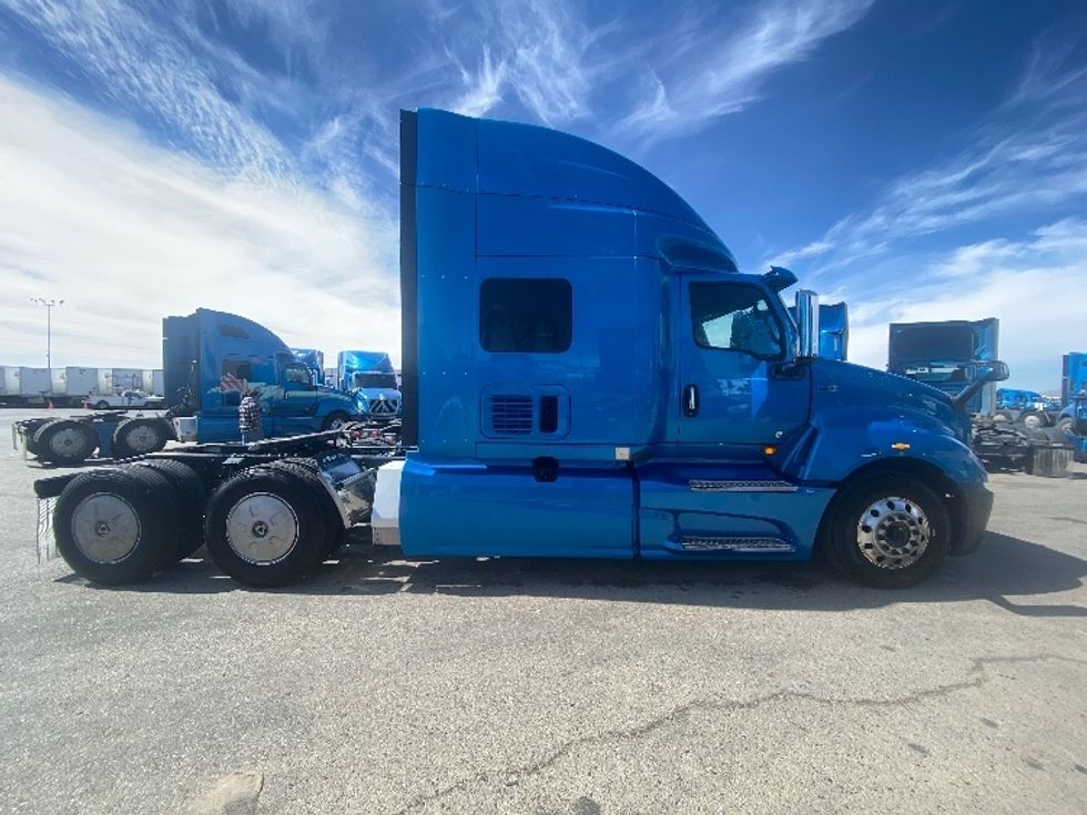 Sleeper Tractor-Heavy Duty Tractors-International-2020-LT625-El Paso-TX-777,278\n\t\tmiles-$ 28,000 - Image 8