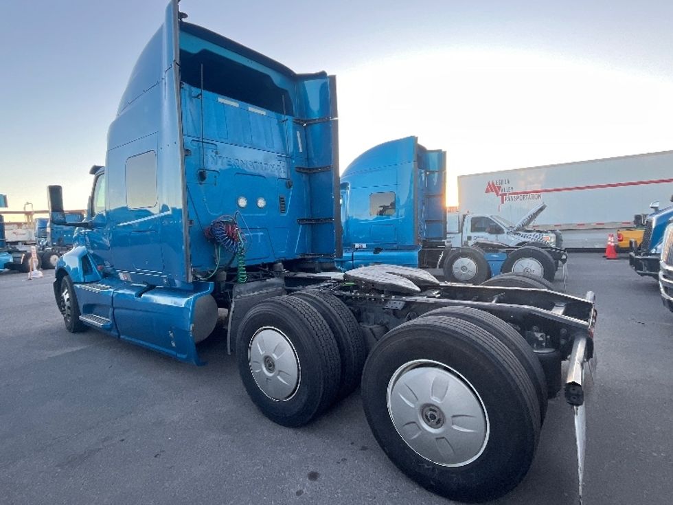 Sleeper Tractor-Heavy Duty Tractors-International-2020-LT625-El Paso-TX-777,299\n\t\tmiles-$ 28,000 - Image 5