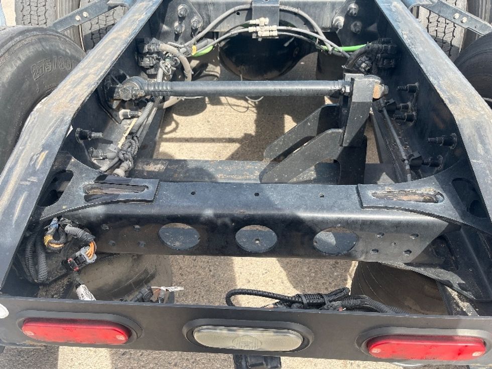 Sleeper Tractor-Heavy Duty Tractors-International-2020-LT625-El Paso-TX-778,410\n\t\tmiles-$ 28,000 - Image 6