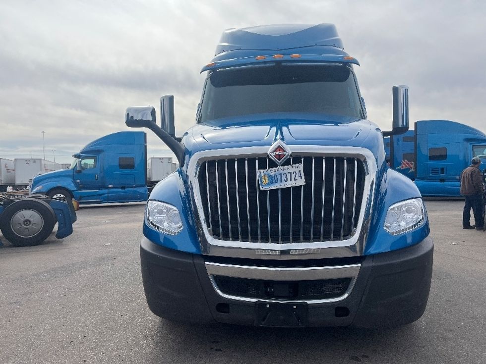 Sleeper Tractor-Heavy Duty Tractors-International-2020-LT625-El Paso-TX-778,796\n\t\tmiles-$ 28,000 - Image 2