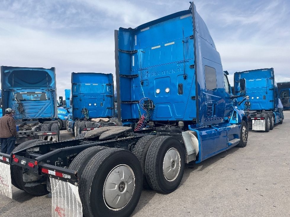 Sleeper Tractor-Heavy Duty Tractors-International-2020-LT625-El Paso-TX-778,796\n\t\tmiles-$ 28,000 - Image 7