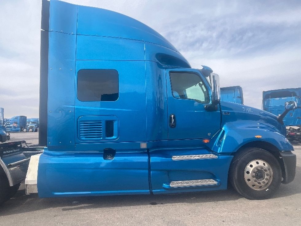 Sleeper Tractor-Heavy Duty Tractors-International-2020-LT625-El Paso-TX-778,796\n\t\tmiles-$ 28,000 - Image 8