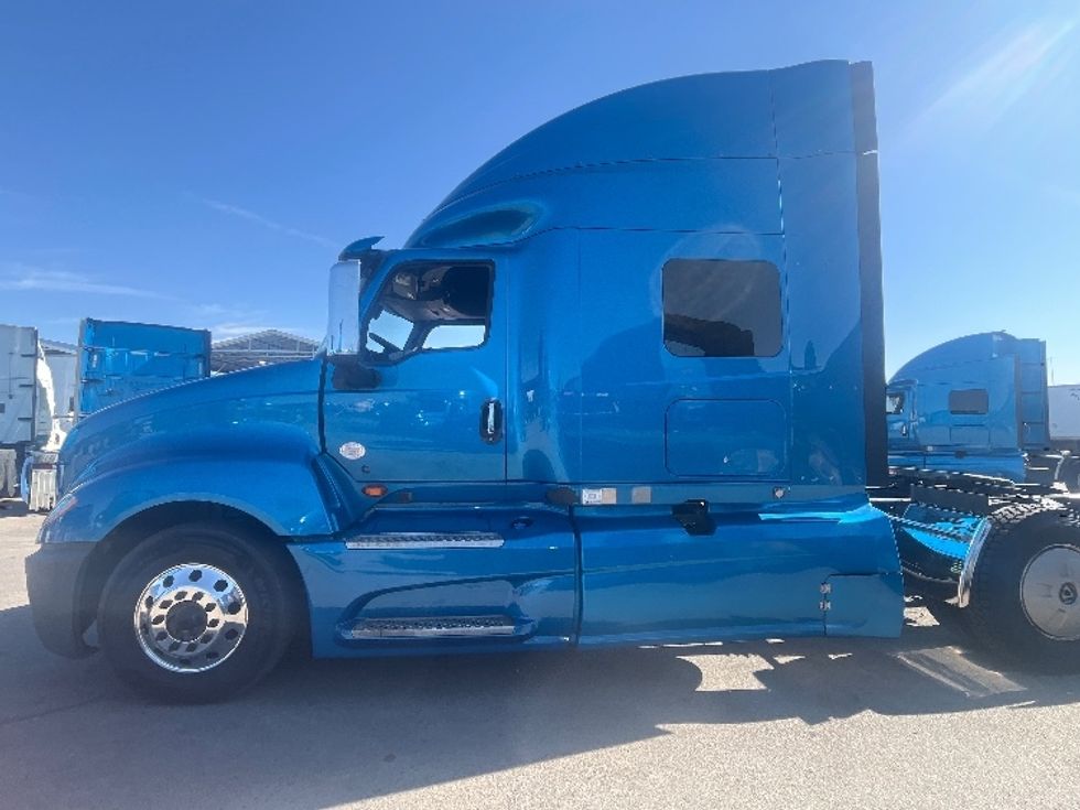 Sleeper Tractor-Heavy Duty Tractors-International-2020-LT625-El Paso-TX-779,582\n\t\tmiles-$ 28,000 - Image 4