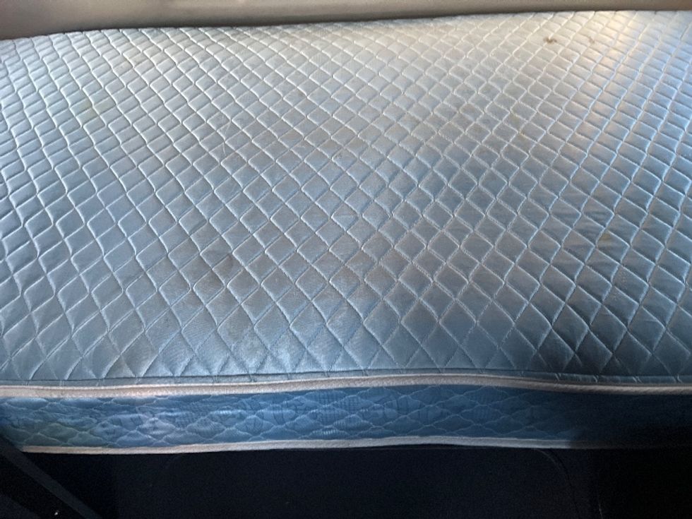 Sleeper Tractor-Heavy Duty Tractors-International-2020-LT625-El Paso-TX-779,907\n\t\tmiles-$ 28,000 - Image 17