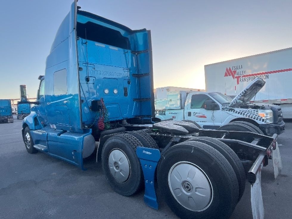 Sleeper Tractor-Heavy Duty Tractors-International-2020-LT625-El Paso-TX-779,907\n\t\tmiles-$ 28,000 - Image 5