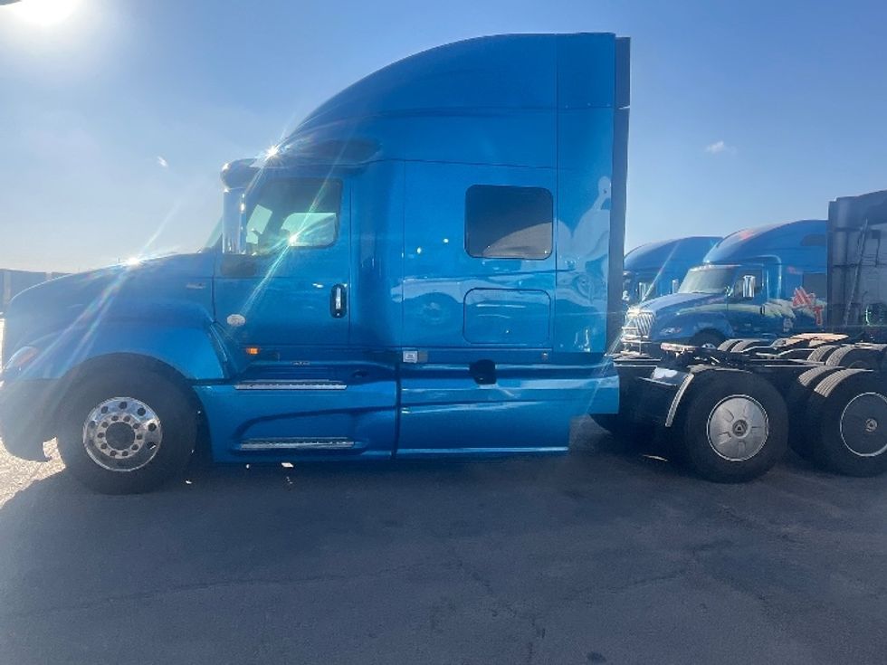 Sleeper Tractor-Heavy Duty Tractors-International-2020-LT625-El Paso-TX-780,140\n\t\tmiles-$ 28,000 - Image 4