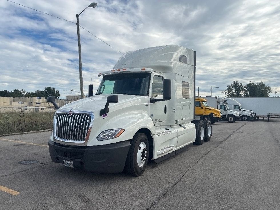 Sleeper Tractor-Heavy Duty Tractors-International-2020-LT625-Fort Wayne-IN-415,054\n\t\tmiles-$ 55,000 - Image 3