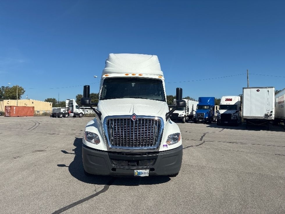 Sleeper Tractor-Heavy Duty Tractors-International-2020-LT625-Fort Wayne-IN-444,577\n\t\tmiles-$ 53,000 - Image 2