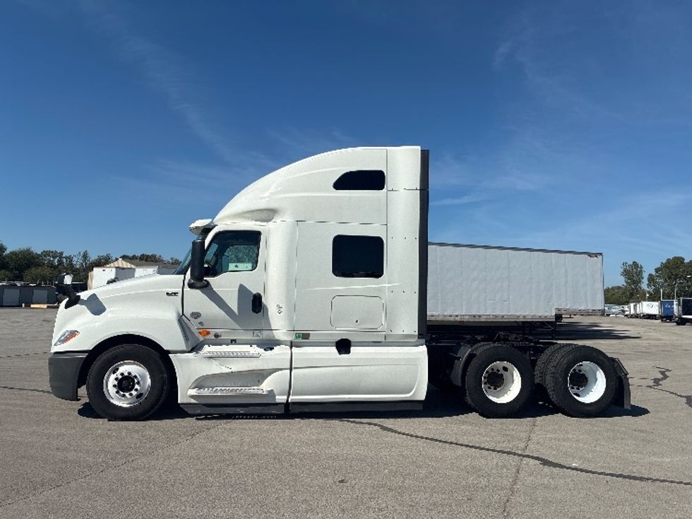 Sleeper Tractor-Heavy Duty Tractors-International-2020-LT625-Fort Wayne-IN-444,577\n\t\tmiles-$ 53,000 - Image 4