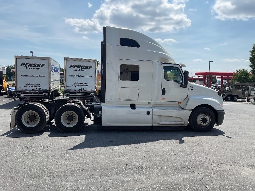 Sleeper Tractor-Heavy Duty Tractors-International-2020-LT625-Frederick-MD-565,216\n\t\tmiles-$ 43,500 - Image 8