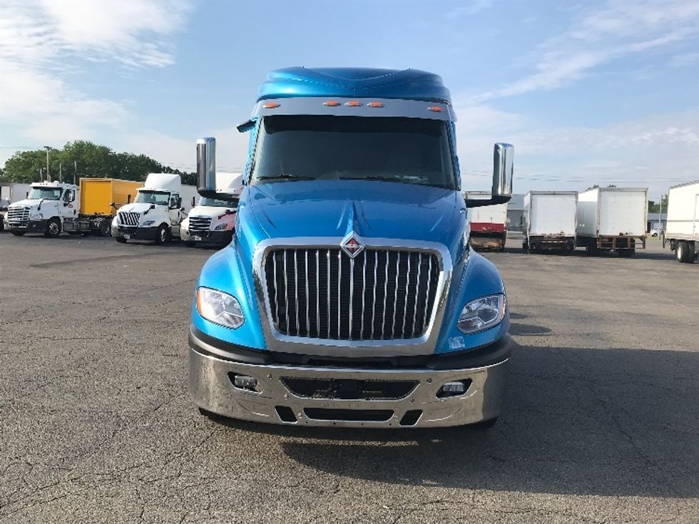Sleeper Tractor-Heavy Duty Tractors-International-2020-LT625-Fredonia-NY-582,855\n\t\tmiles-$ 40,250 - Image 2