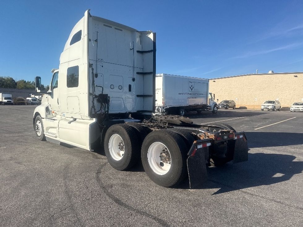 Sleeper Tractor-Heavy Duty Tractors-International-2020-LT625-Gahanna-OH-441,800\n\t\tmiles-$ 47,750 - Image 5