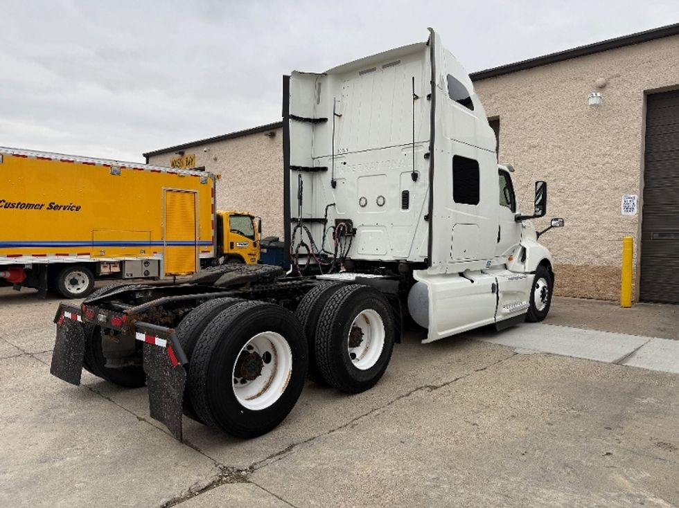 Sleeper Tractor-Heavy Duty Tractors-International-2020-LT625-Gahanna-OH-441,800\n\t\tmiles-$ 47,750 - Image 7