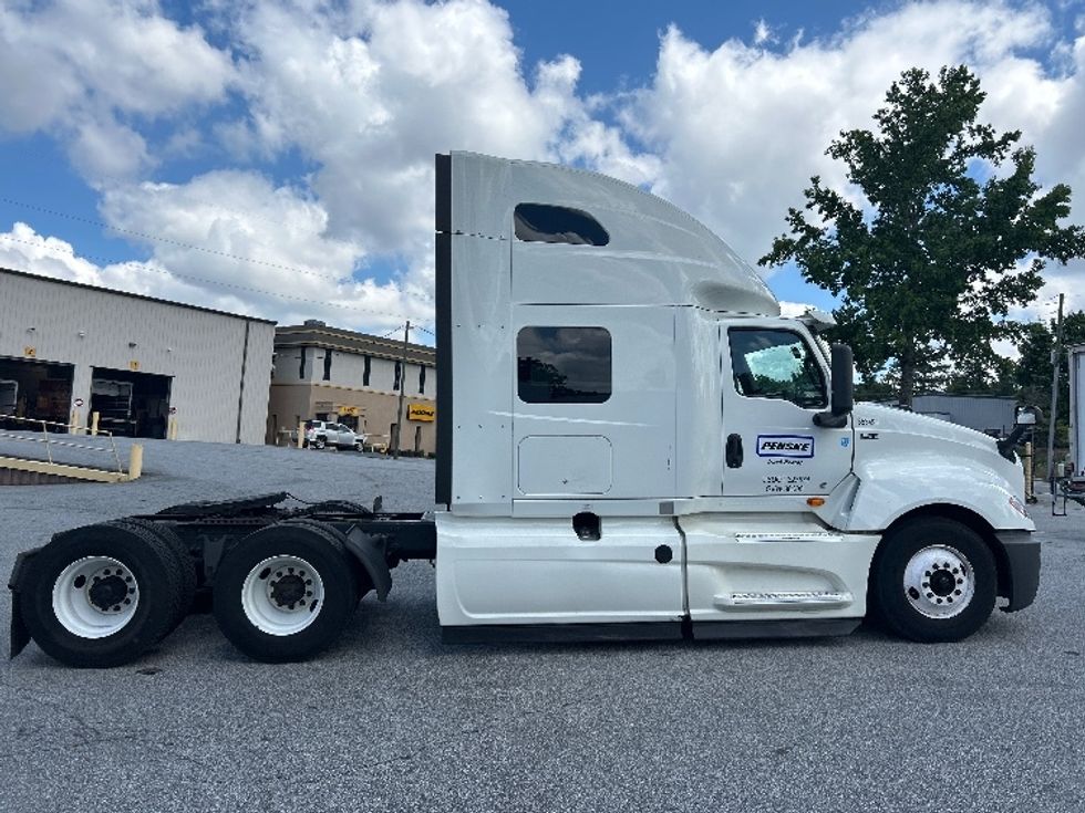 Sleeper Tractor-Heavy Duty Tractors-International-2020-LT625-Gainesville-GA-565,932\n\t\tmiles-$ 46,750 - Image 8