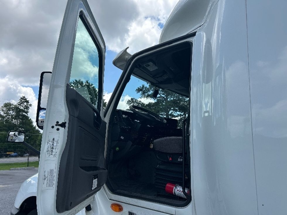 Sleeper Tractor-Heavy Duty Tractors-International-2020-LT625-Gainesville-GA-565,932\n\t\tmiles-$ 46,750 - Image 9