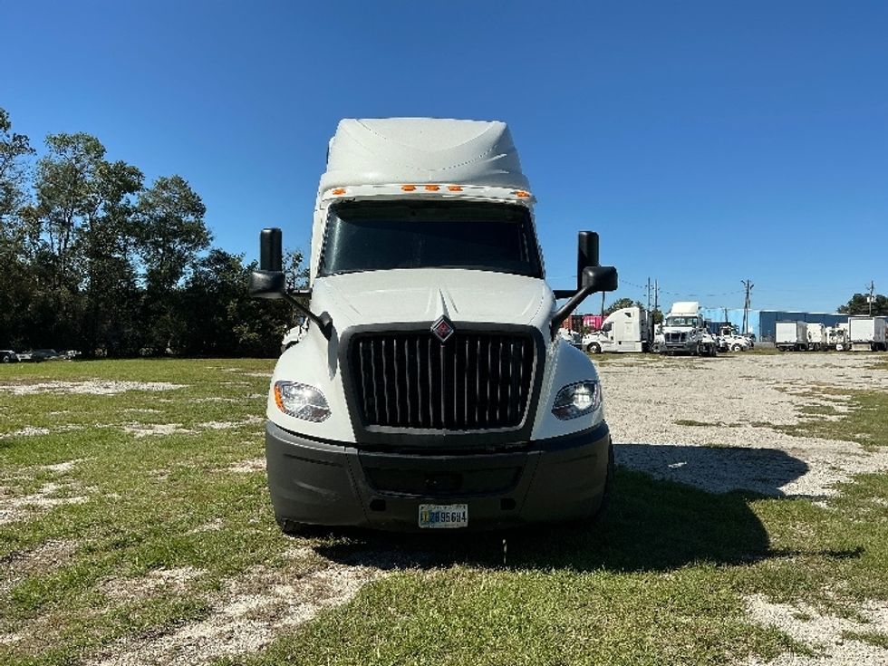 Sleeper Tractor-Heavy Duty Tractors-International-2020-LT625-Garden City-GA-520,413\n\t\tmiles-$ 44,000 - Image 2