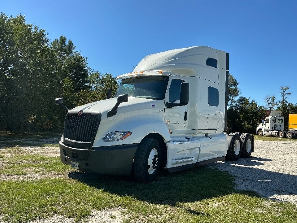 Sleeper Tractor-Heavy Duty Tractors-International-2020-LT625-Garden City-GA-520,413\n\t\tmiles-$ 44,000 - Image 3