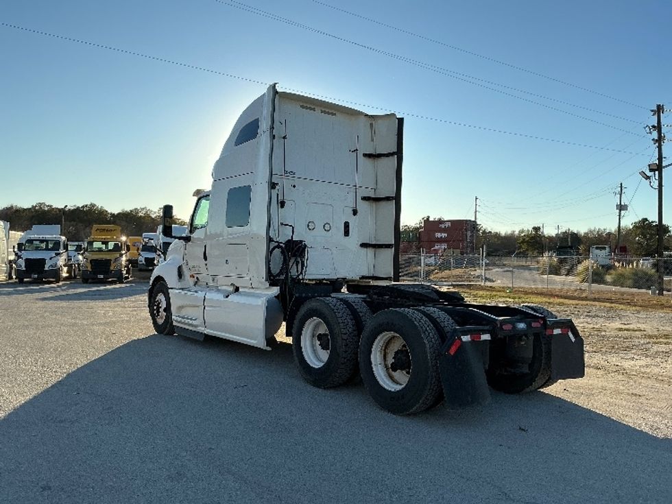 Sleeper Tractor-Heavy Duty Tractors-International-2020-LT625-Garden City-GA-573,031\n\t\tmiles-$ 36,250 - Image 5