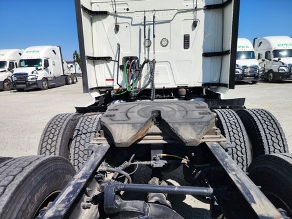 Sleeper Tractor-Heavy Duty Tractors-International-2020-LT625-Greensboro-NC-394,589\n\t\tmiles-$ 56,000 - Image 19