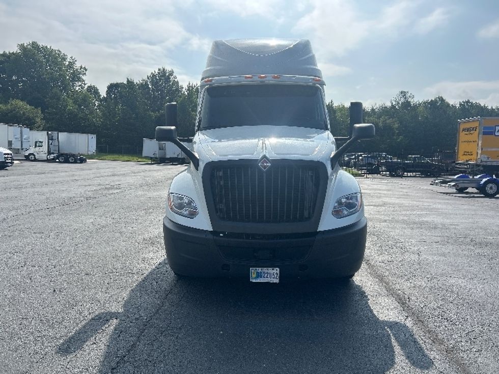 Sleeper Tractor-Heavy Duty Tractors-International-2020-LT625-Greensboro-NC-401,497\n\t\tmiles-$ 56,250 - Image 2