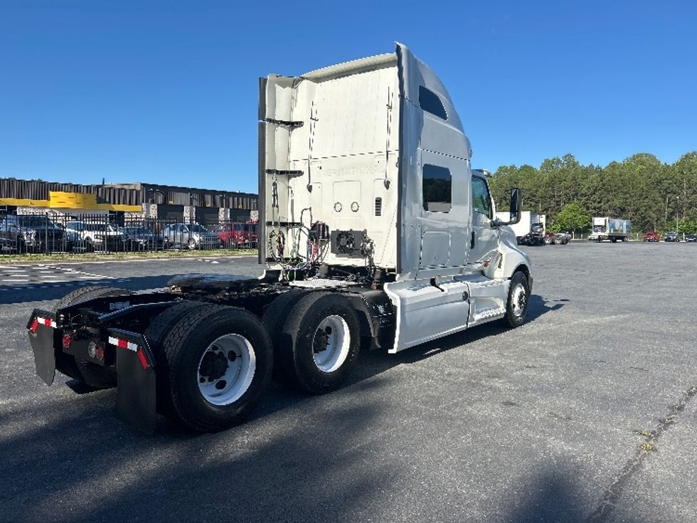 Sleeper Tractor-Heavy Duty Tractors-International-2020-LT625-Greensboro-NC-411,724\n\t\tmiles-$ 53,500 - Image 7
