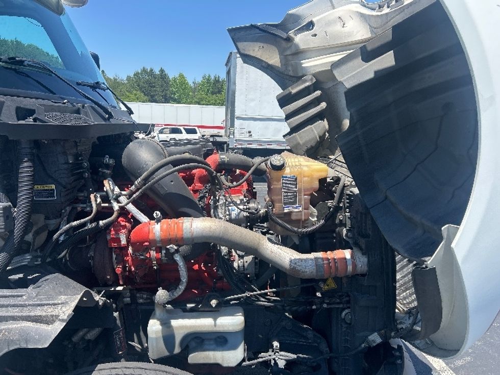 Sleeper Tractor-Heavy Duty Tractors-International-2020-LT625-Greensboro-NC-412,802\n\t\tmiles-$ 51,000 - Image 20