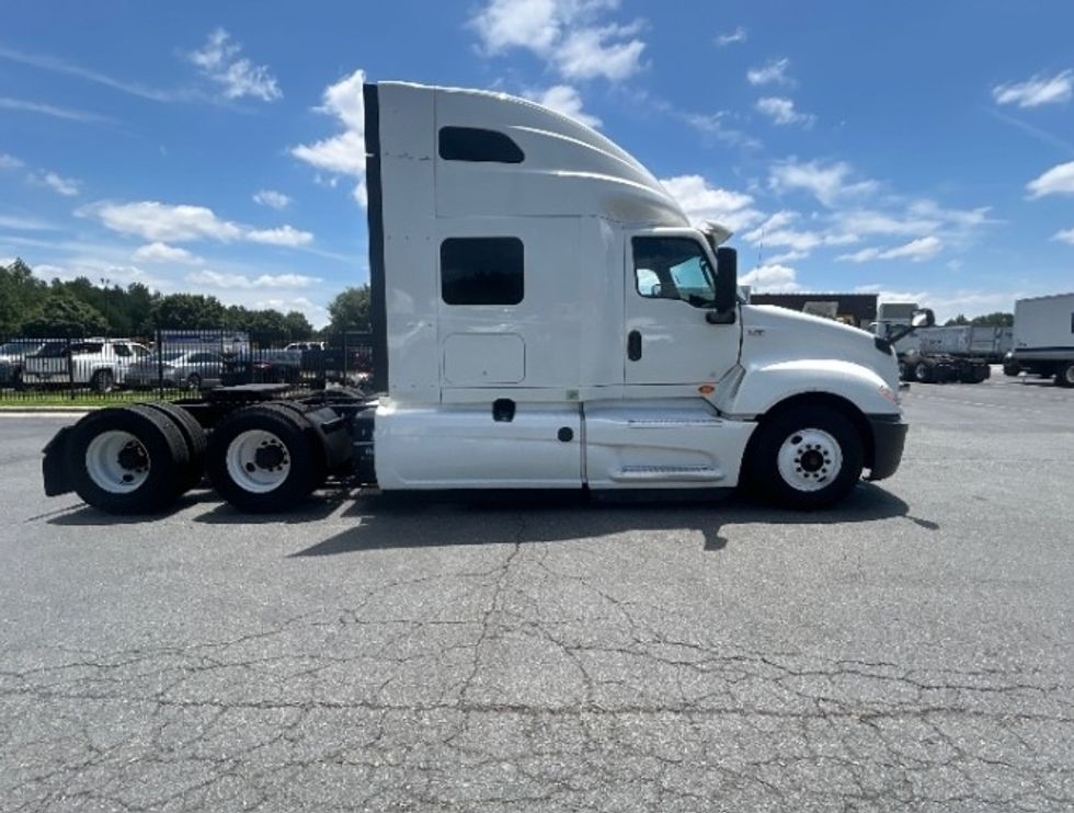Sleeper Tractor-Heavy Duty Tractors-International-2020-LT625-Greensboro-NC-416,188\n\t\tmiles-$ 55,250 - Image 8