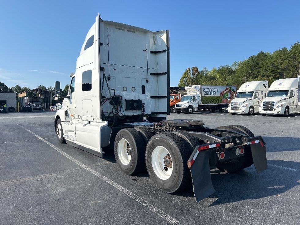 Sleeper Tractor-Heavy Duty Tractors-International-2020-LT625-Greensboro-NC-420,000\n\t\tmiles-$ 58,250 - Image 5