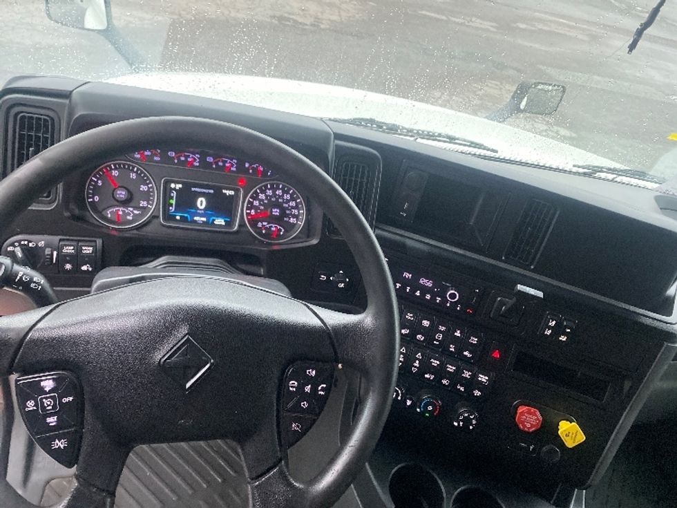 Sleeper Tractor-Heavy Duty Tractors-International-2020-LT625-Greensboro-NC-427,906\n\t\tmiles-$ 50,000 - Image 11