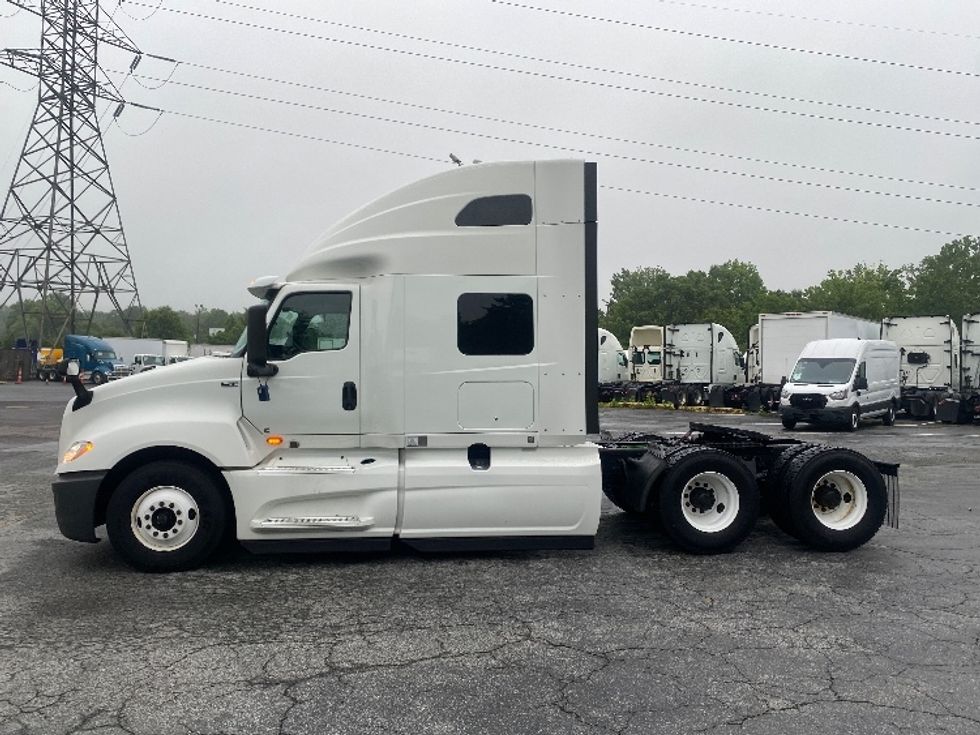 Sleeper Tractor-Heavy Duty Tractors-International-2020-LT625-Greensboro-NC-427,906\n\t\tmiles-$ 50,000 - Image 4