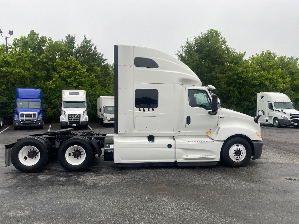 Sleeper Tractor-Heavy Duty Tractors-International-2020-LT625-Greensboro-NC-427,906\n\t\tmiles-$ 50,000 - Image 8